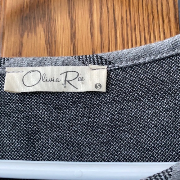 Gray dress - Picture 3 of 3